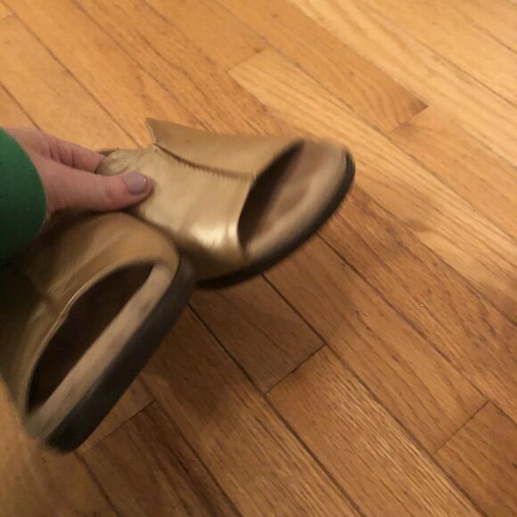 TROTTERS‎ ELLIE Slides Sandals Shoes Goldwash Leather 6W - Picture 7 of 9